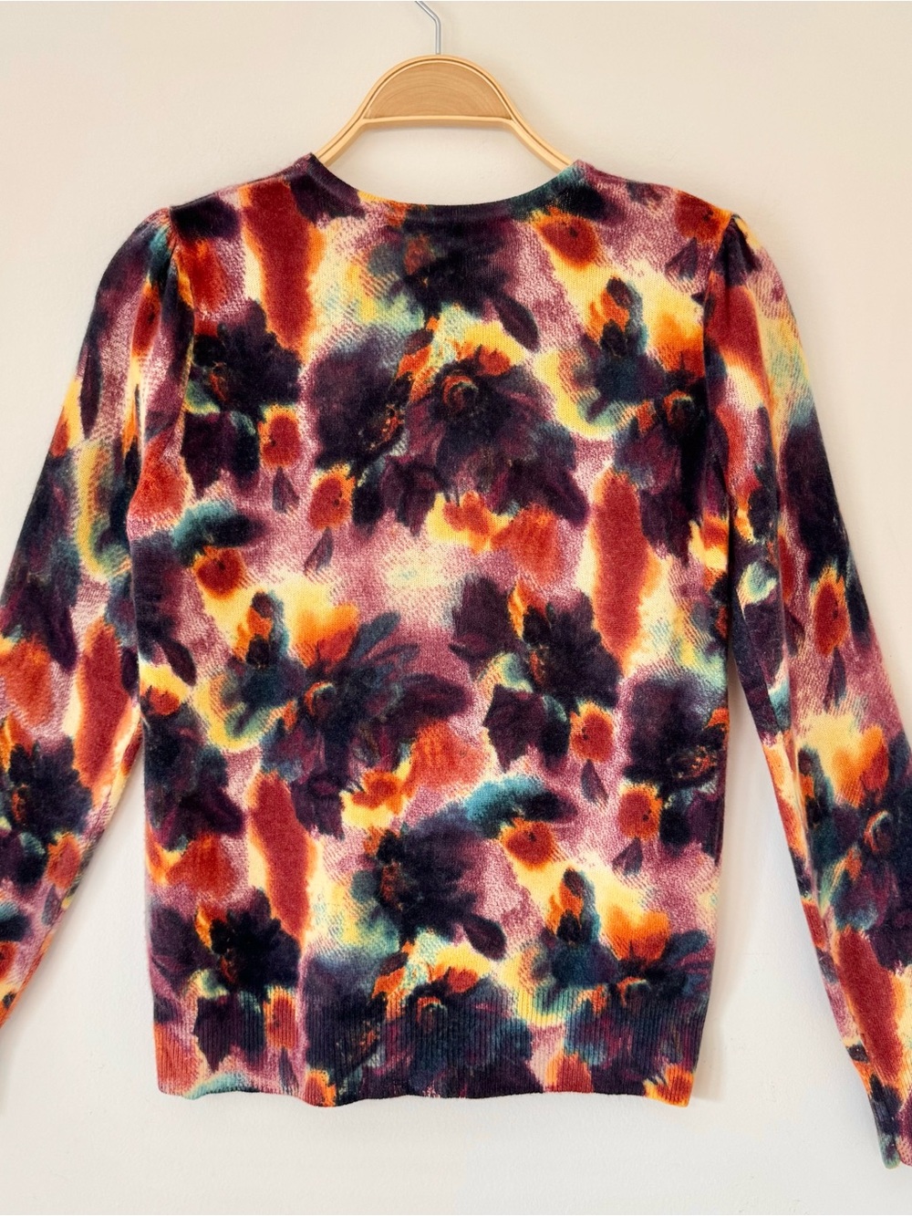 Quotation Rainbow Watercolor Fall Colors 2-Ply Cashmere Cardigan, Size M - Picture 8 of 13